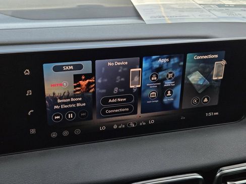 New 2026 Nissan Sentra SR w/ SR Premium Package image 21