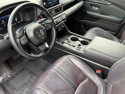 Certified 2025 Honda Pilot Black Edition