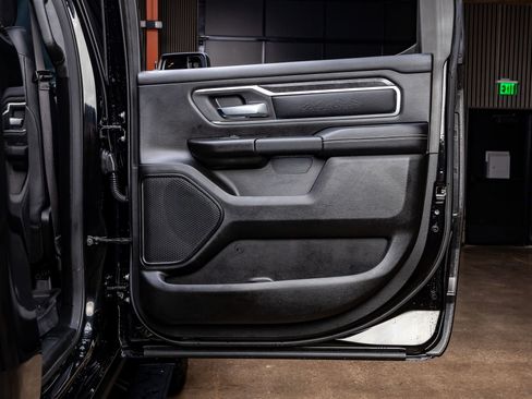 Used 2022 RAM 1500 Big Horn AWD/4WD image 38