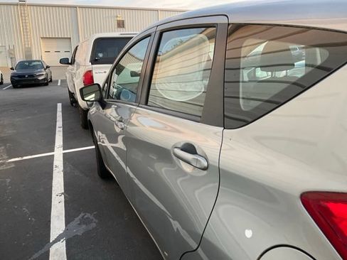 Used 2015 Nissan Versa Note SV FWD image 8