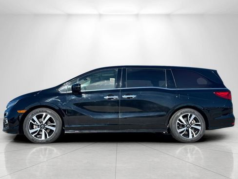 Used 2018 Honda Odyssey Elite image 6