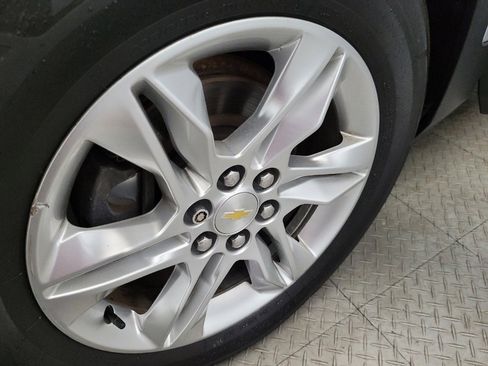 Used 2019 Chevrolet Blazer LT image 31