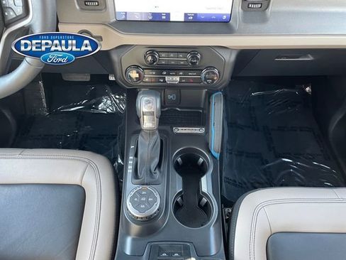 Used 2024 Ford Bronco Wildtrak AWD/4WD image 14