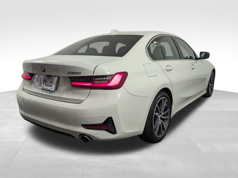 Used 2020 BMW 330i Sedan w/ Convenience Package image 23