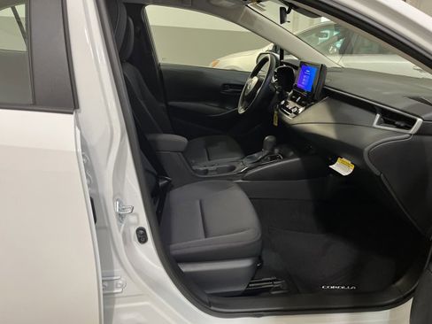 Used 2026 Toyota Corolla LE image 36
