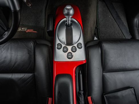 Used 2003 Chevrolet SSR w/ Preferred Equipment Group image 26