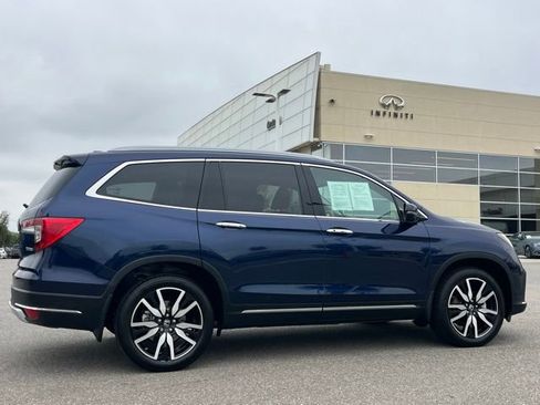 Used 2022 Honda Pilot Touring image 5