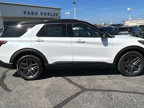 New 2026 Ford Explorer ST image 2