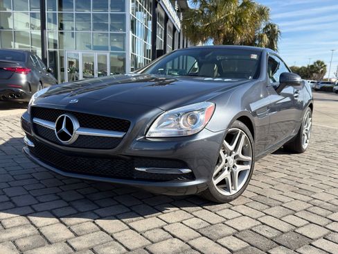 Used 2015 Mercedes-Benz SLK 250 image 1