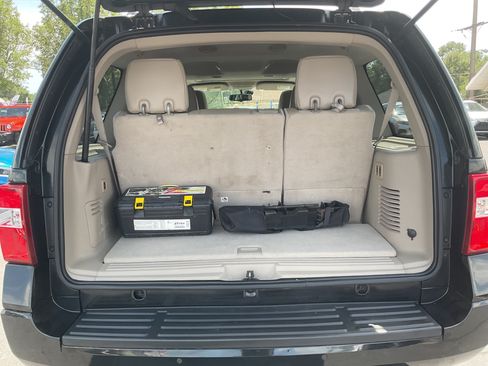 Used 2013 Ford Expedition Limited AWD/4WD image 9