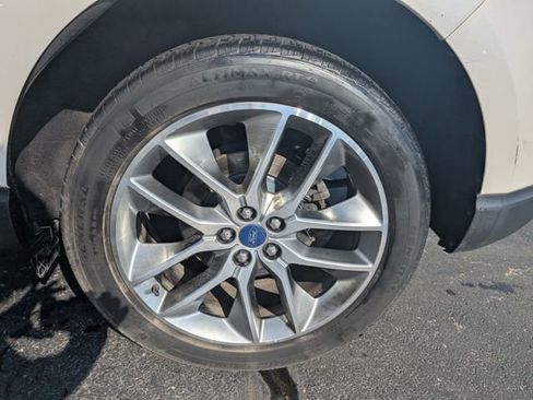 Used 2017 Ford Edge Titanium w/ Equipment Group 301A image 24