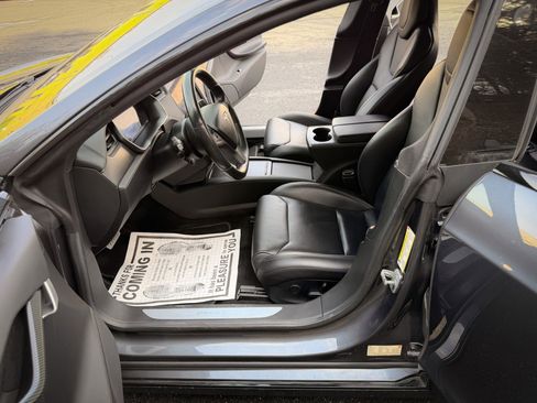 Used 2018 Tesla Model S P100D image 12