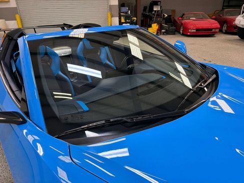 Used 2023 Chevrolet Corvette Stingray Premium Conv w/ Z51 Performance Package RWD image 38