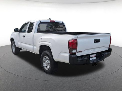 Used 2023 Toyota Tacoma SR RWD image 4