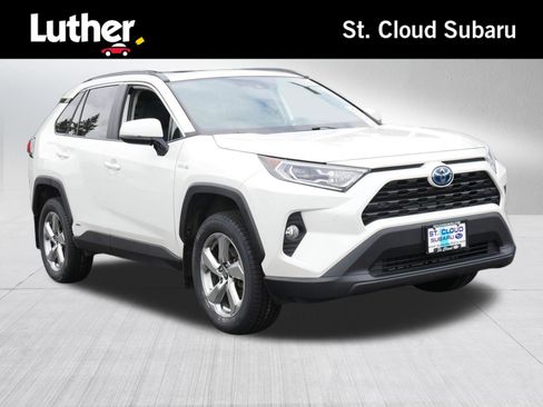 Used 2021 Toyota RAV4 XLE Premium AWD/4WD image 1