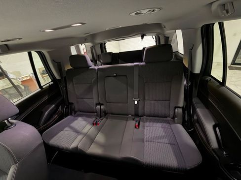 Used 2019 Chevrolet Tahoe LS RWD image 18