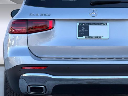 Used 2026 Mercedes-Benz GLB 250 image 13