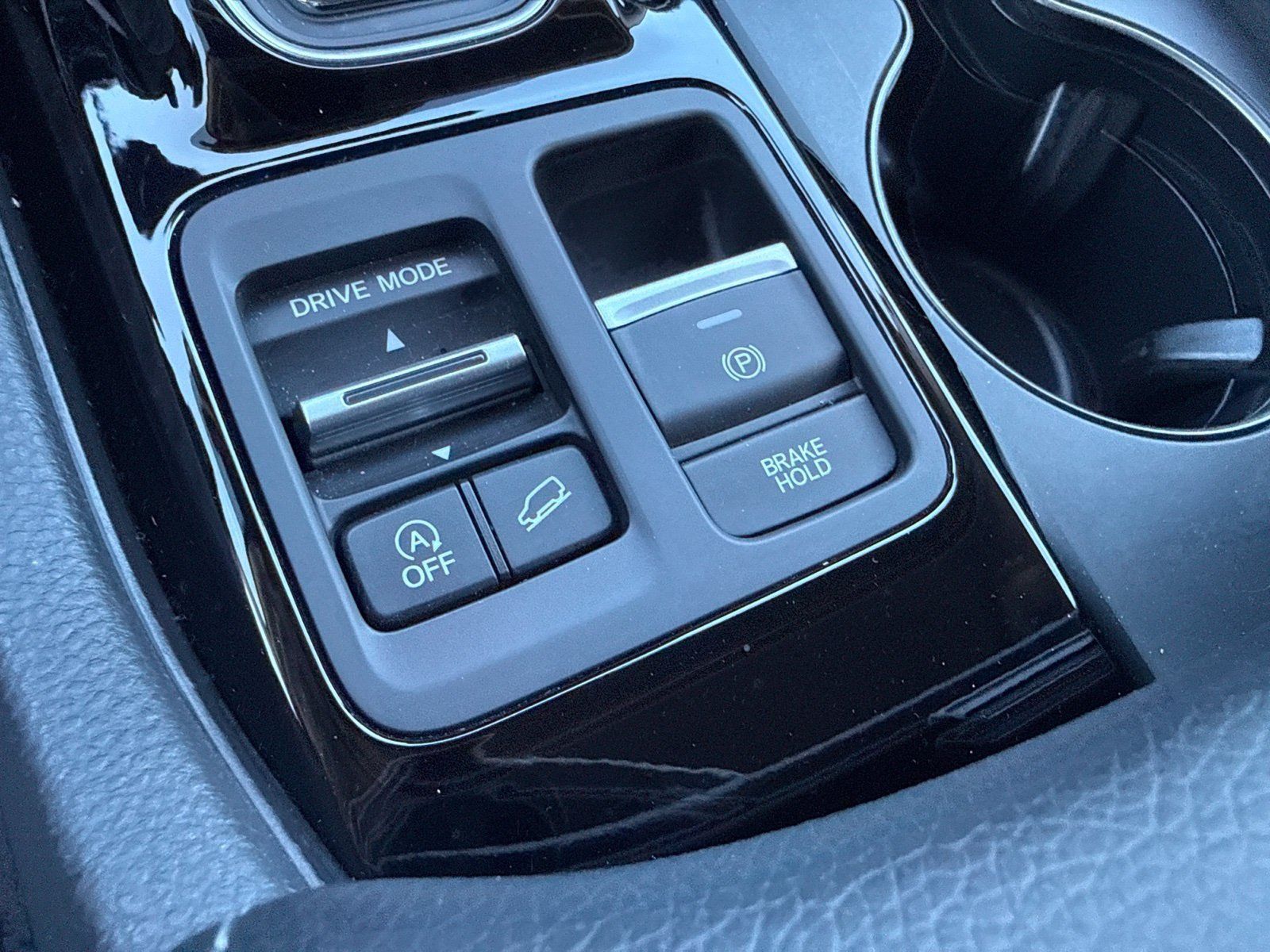 Used 2025 Honda Pilot EX-L image 33