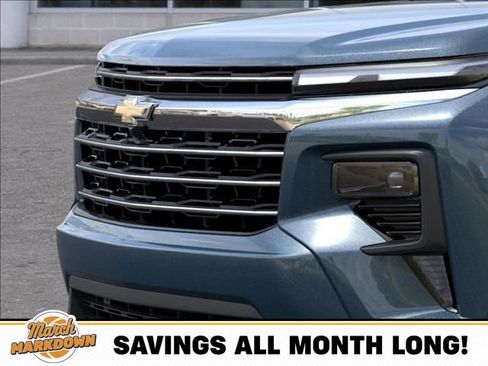 New 2026 Chevrolet Traverse LT w/ Sun and Wheel Package image 13