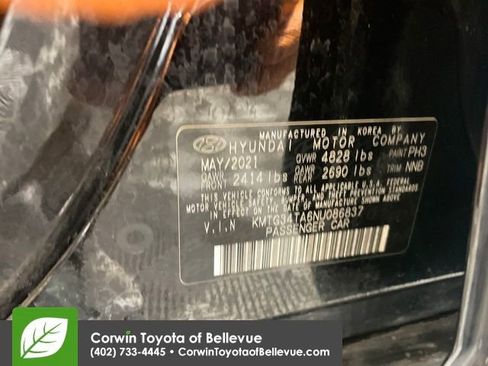 Used 2022 Genesis G70 2.0T w/ Prestige Package image 30