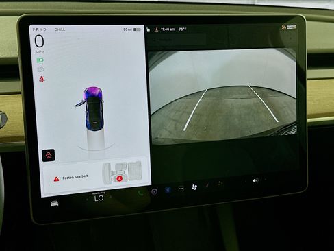 Used 2022 Tesla Model Y Performance AWD/4WD image 22