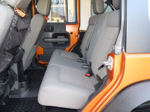 Used 2008 Jeep Wrangler Unlimited Rubicon w/ PWR Convenience Group AWD/4WD image 7