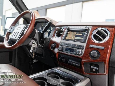 Used 2012 Ford F250 King Ranch w/ King Ranch w/Chrome Pkg AWD/4WD image 27