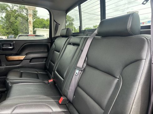 Used 2017 Chevrolet Silverado 1500 LTZ w/ LTZ Plus Package AWD/4WD image 17