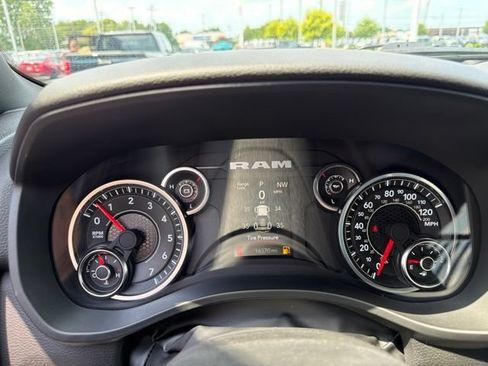 Used 2025 RAM 1500 Big Horn AWD/4WD image 14