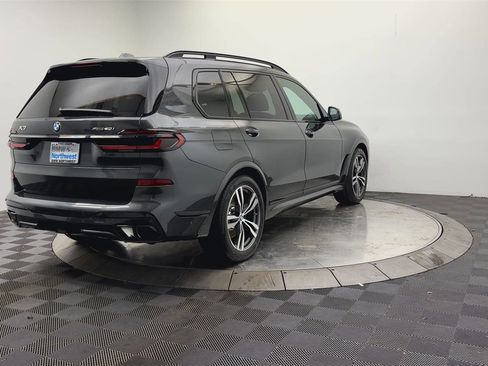 New 2026 BMW X7 xDrive40i w/ Executive Package image 2