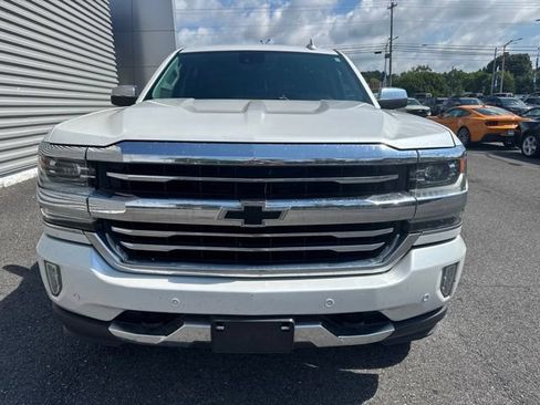 Used 2018 Chevrolet Silverado 1500 High Country AWD/4WD image 2