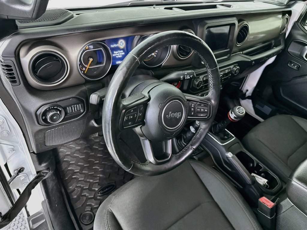 Used 2021 Jeep Wrangler Sport AWD/4WD image 29
