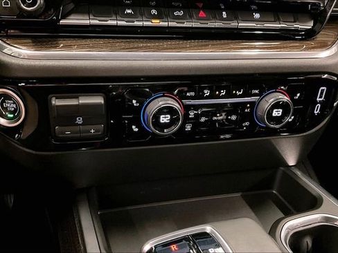 Used 2023 Chevrolet Silverado 1500 LT w/ All Star Edition Plus AWD/4WD image 31