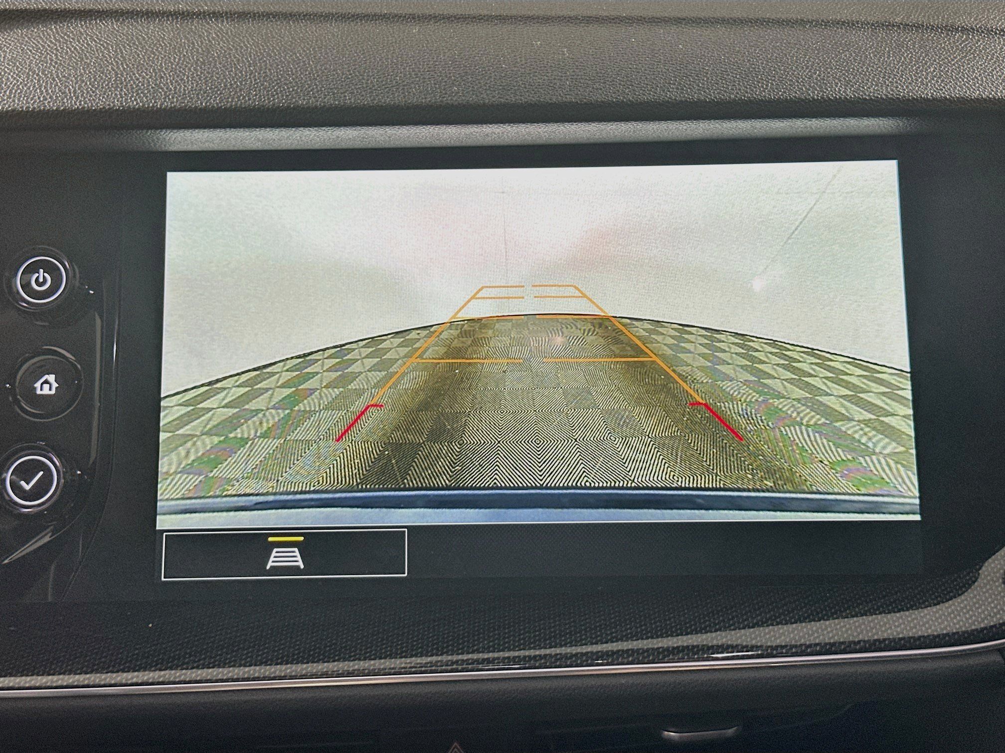Used 2023 Buick Envision Preferred FWD image 22