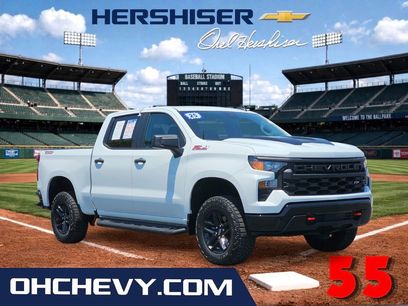 Used 2025 Chevrolet Silverado 1500 Custom Trail Boss w/ LPO, Dark Essentials Package