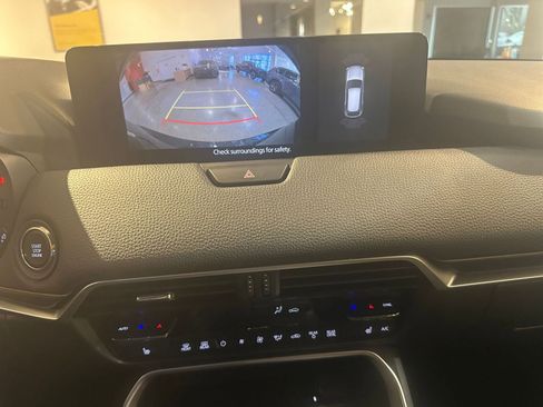 Used 2025 MAZDA CX-70 3.3 Turbo w/ Preferred Package image 17