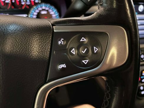 Used 2019 GMC Yukon SLT image 42