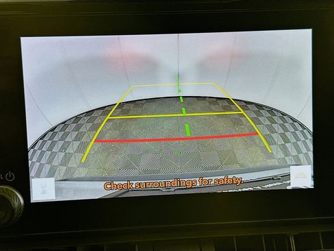 Used 2025 Toyota RAV4 LE image 21