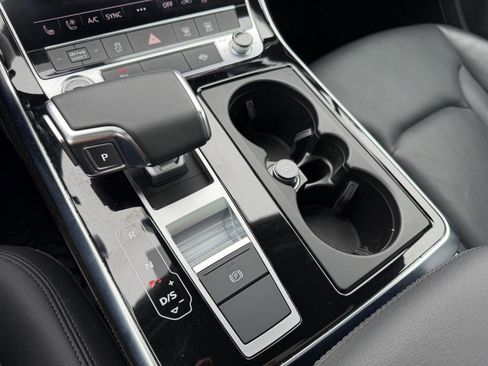 Used 2023 Audi Q7 2.0T Premium Plus w/ Premium Plus Package image 18