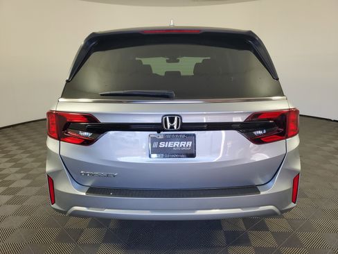 New 2026 Honda Odyssey EX-L image 5