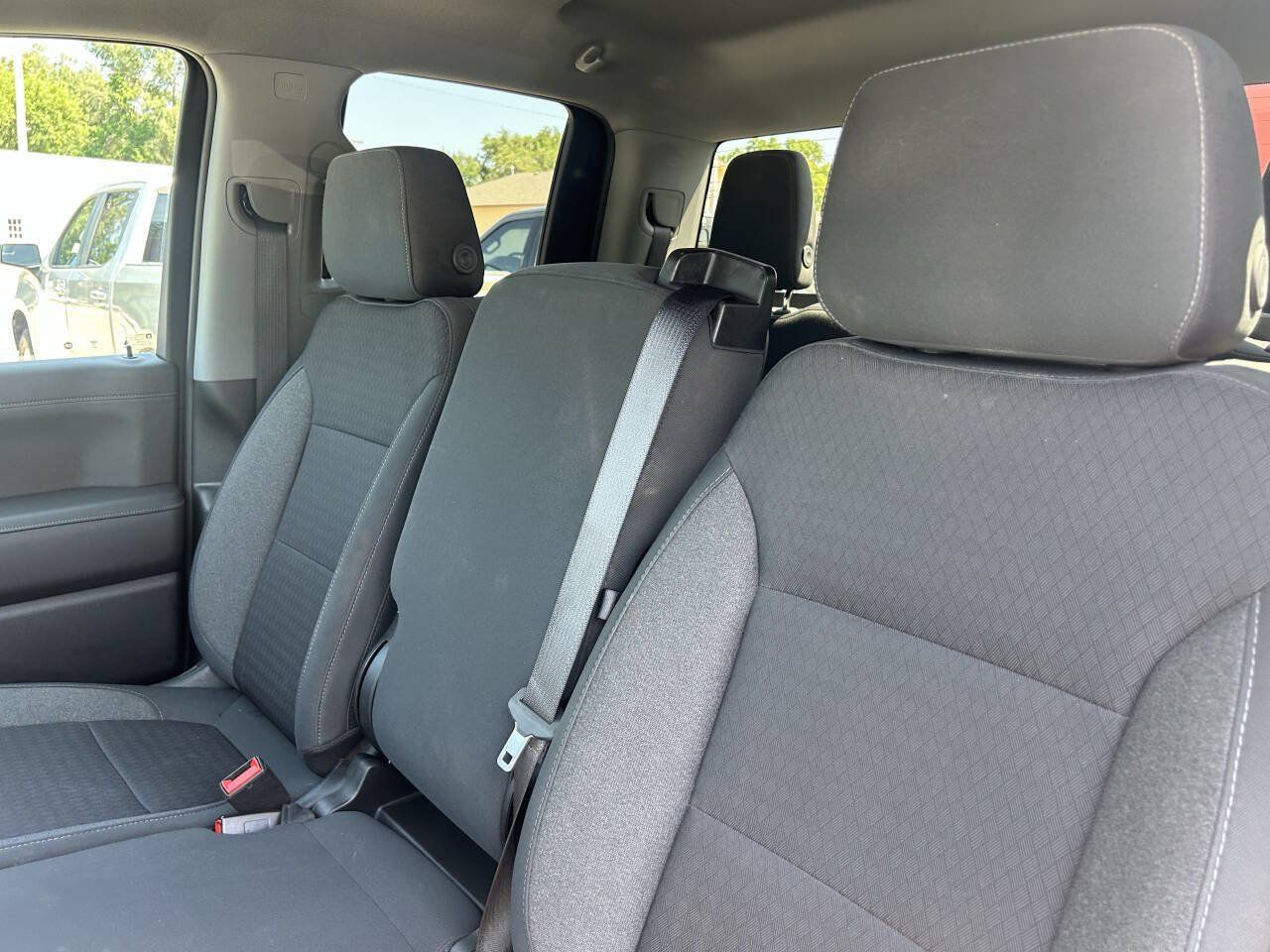 Used 2020 GMC Sierra 1500 SLE w/ SLE Value Package AWD/4WD image 33