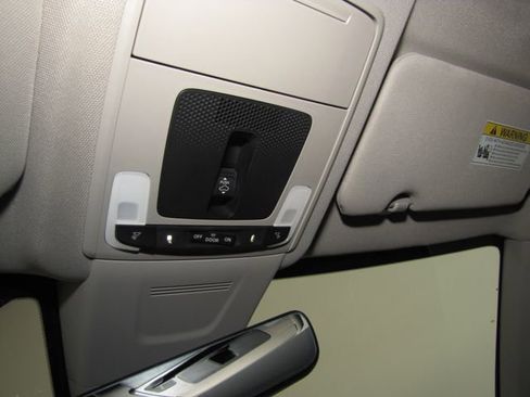 Certified 2025 Honda CR-V EX-L image 8