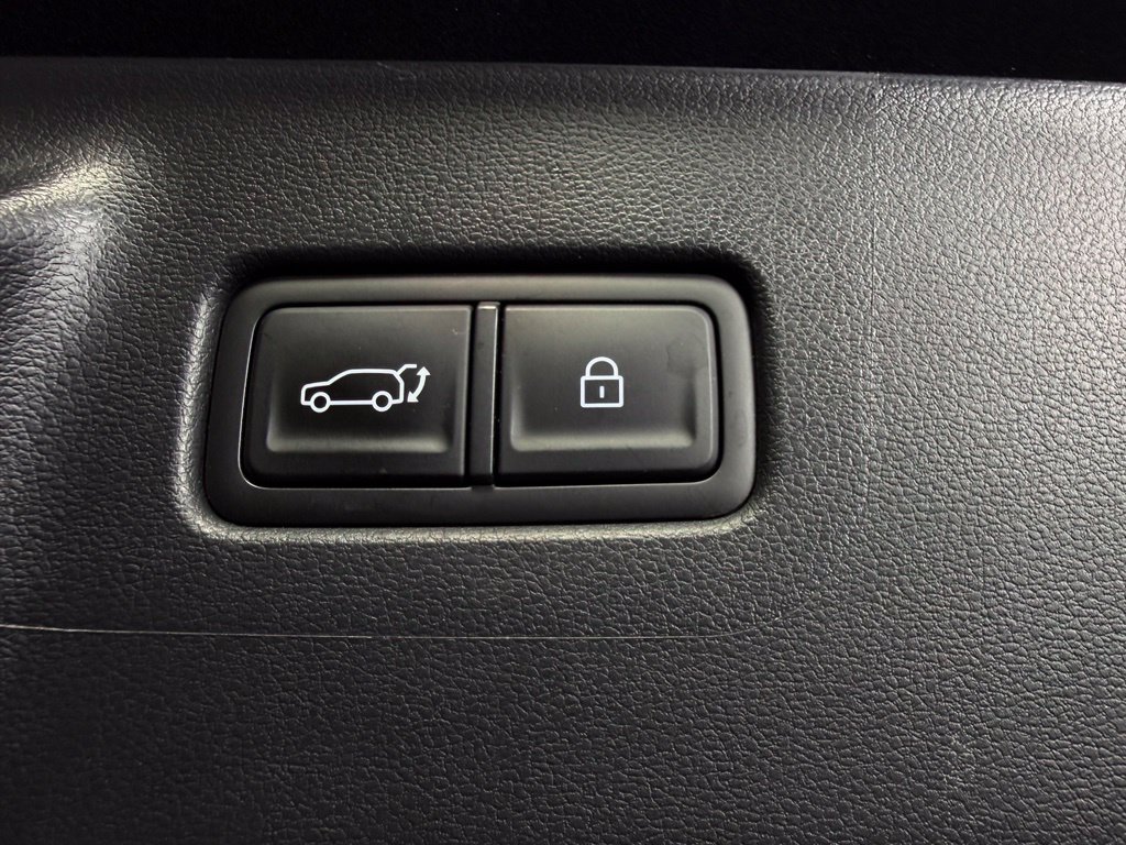 Used 2025 Hyundai Santa Fe Calligraphy AWD/4WD image 23