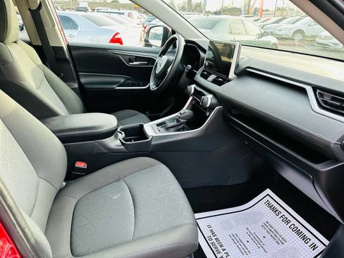 Used 2023 Toyota RAV4 XLE image 16