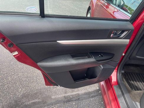 Used 2013 Subaru Legacy 2.5i Premium AWD/4WD image 16