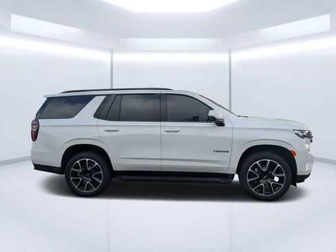 Used 2024 Chevrolet Tahoe RST w/ Sport Performance Package image 2