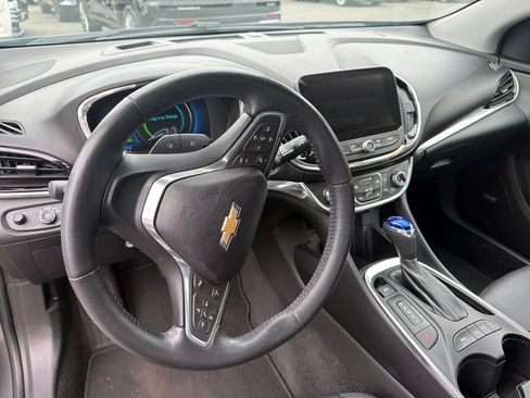 Used 2016 Chevrolet Volt Premier w/ Driver Confidence Package FWD image 10
