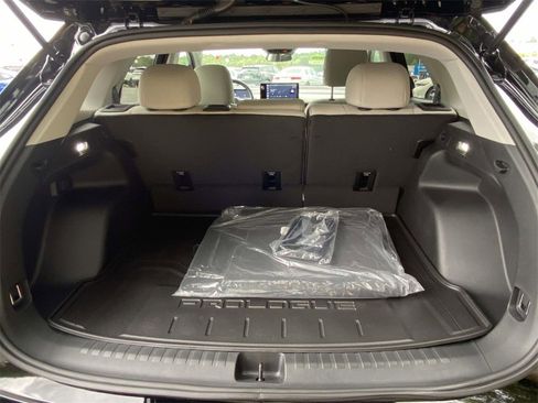 Certified 2024 Honda Prologue EX image 29