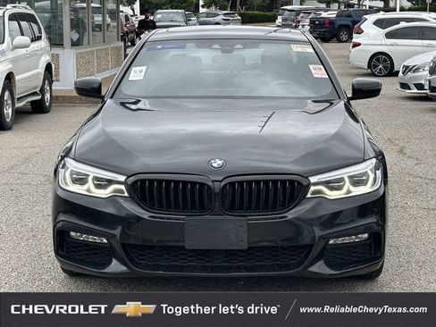 Used 2018 BMW 530i w/ M Sport Package RWD image 5