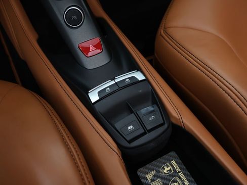 Used 2019 Ferrari 488 Spider RWD image 71
